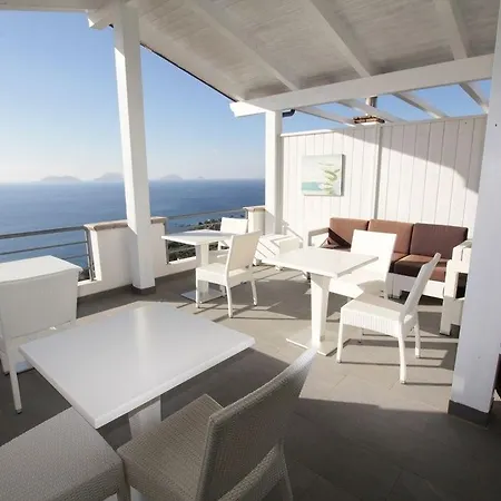 Valentino Feriehus Santa Maria (Vibo Valentia)